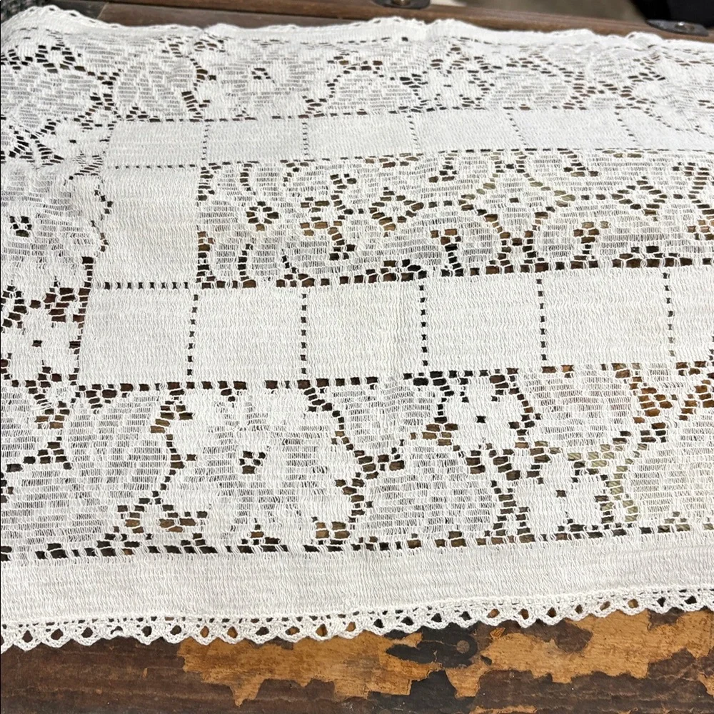 Elegant White Lace Table Runner